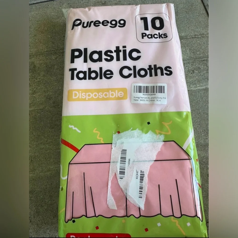 Doma Pink Disposable Tablecloths - 10 Pack